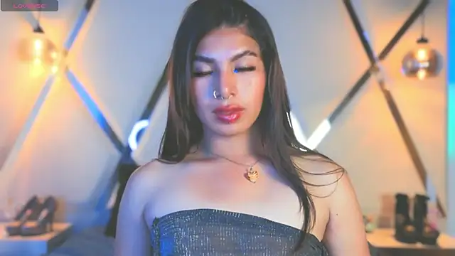 MeelFox Chat XXX live