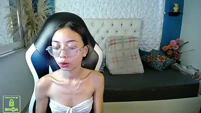 Chat XXX en directo de NathaliaSweet_11