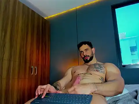 Chat +18 de massimo_visconti ao vivo