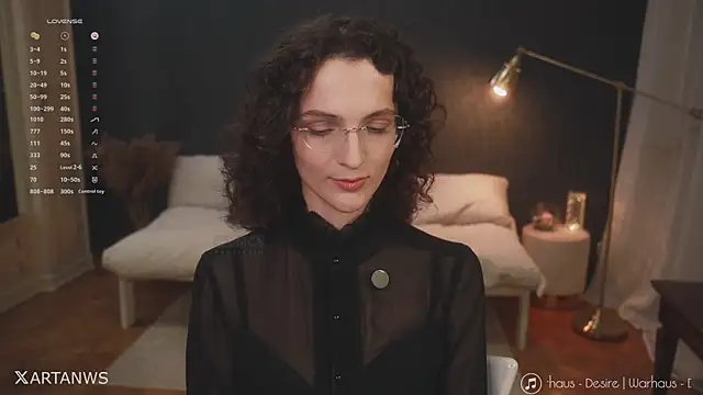 _arta_ live XXX chat