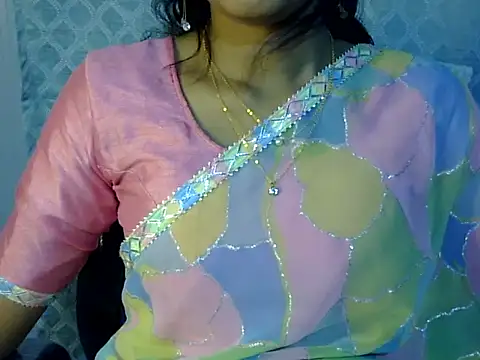 XXX chat uživo modela Shab_M