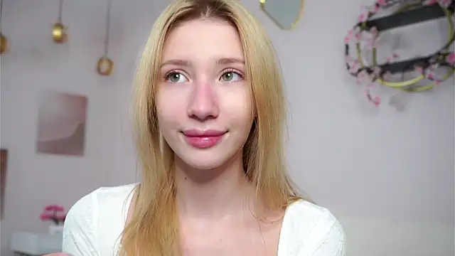 Chatroom XXX en direct de SunnivaCovil