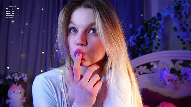 EdlinAlliston's Live XXX Chat