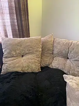 salomesweet13 Adlı Modelin Canlı XXX Sohbeti