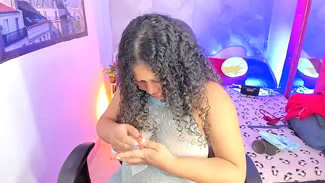 Chatroom XXX en direct de Lunastar02