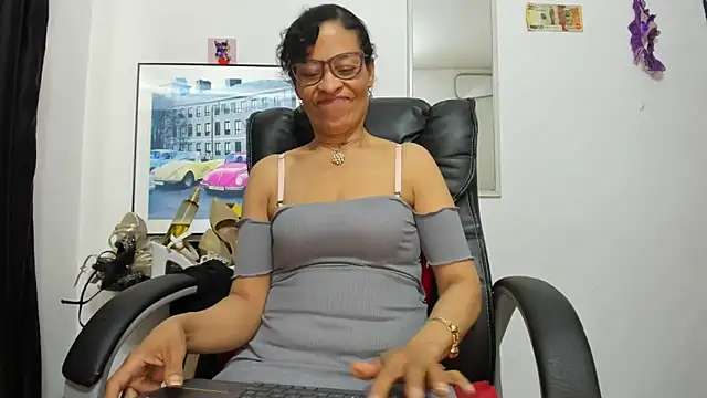 دردشة Aries_Mature الجنسية المباشرة