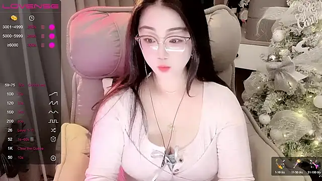 Monica-666888- Adlı Modelin Canlı XXX Sohbeti