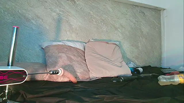 Dixie_grey1:  онлайн-секс-чат