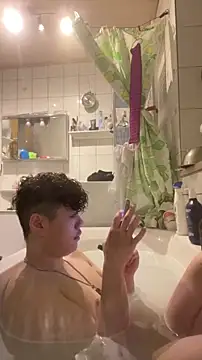 Pokazy przed kamerką – Kingpowerlittel