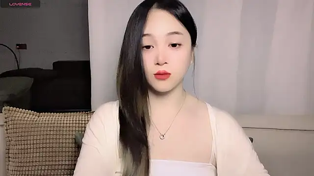 woaiqinqin: онлайн-секс-чат