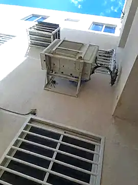 Ally-cutee: απευθείας συνομιλία ΧΧΧ