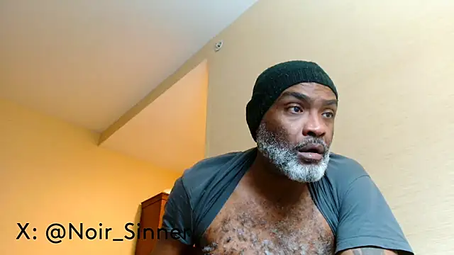 Pokazy przed kamerką – sinnernoir