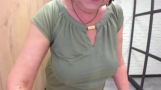 Chat XXX en directo de LindaPassionate