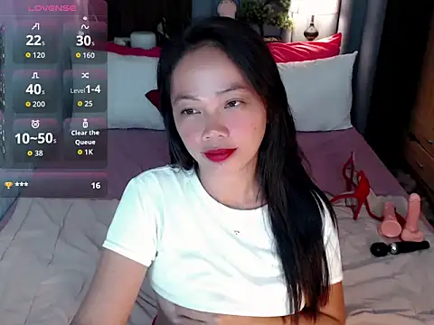 Elodie_Seraphina: απευθείας συνομιλία ΧΧΧ