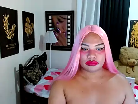 TSbrianaHugeCock Adlı Modelin Web Kamerası Şovu