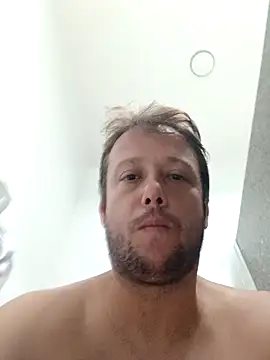 Show de LELUZ88 na webcam