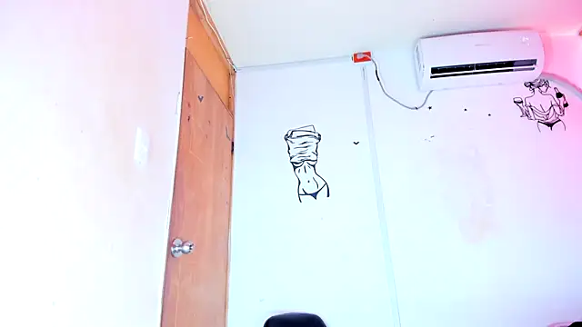 Emily_Coper18 – Naživo XXX chat