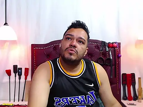 Show modela Stevens-dbs na web-kameri