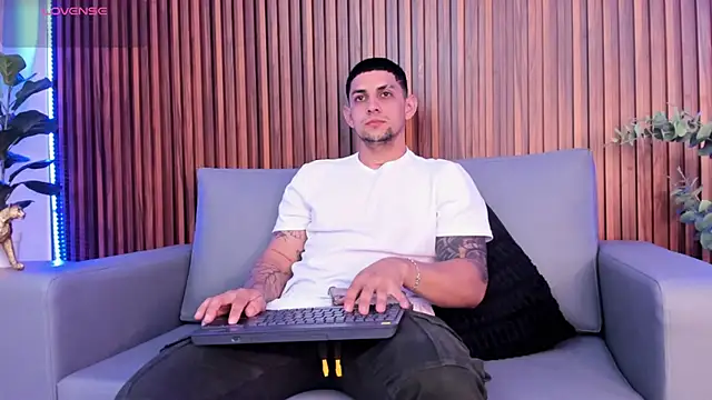 Alex_cute77: онлайн-секс-чат