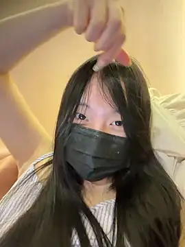 MEOW_MEO Adlı Modelin Canlı XXX Sohbeti