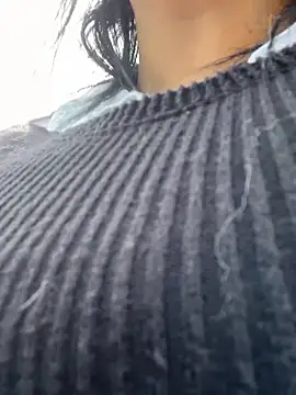 Lesly_10-: απευθείας συνομιλία ΧΧΧ