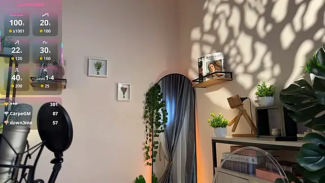 Julie_Rhodes: απευθείας συνομιλία ΧΧΧ