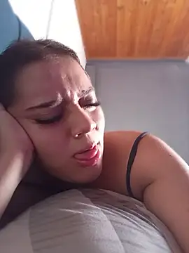 Katy_RoseX: απευθείας συνομιλία ΧΧΧ