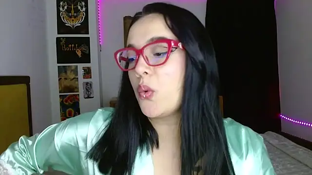 Nova-Satela's Live XXX Chat