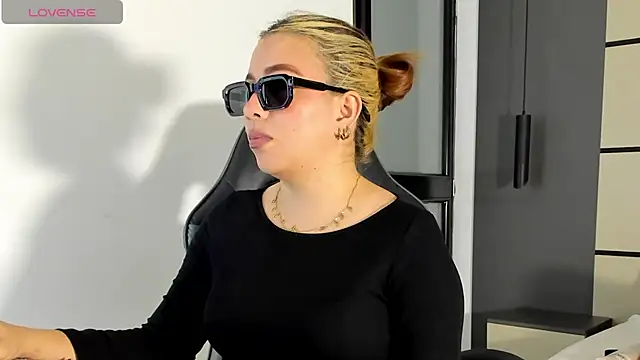 Chat XXX Live alma_fenix