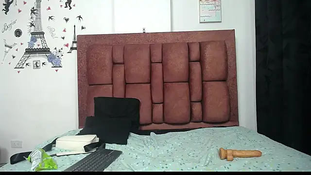 varascott's Live XXX Chat