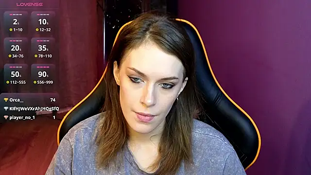 Accidental_Genius_'s Live Chat Room