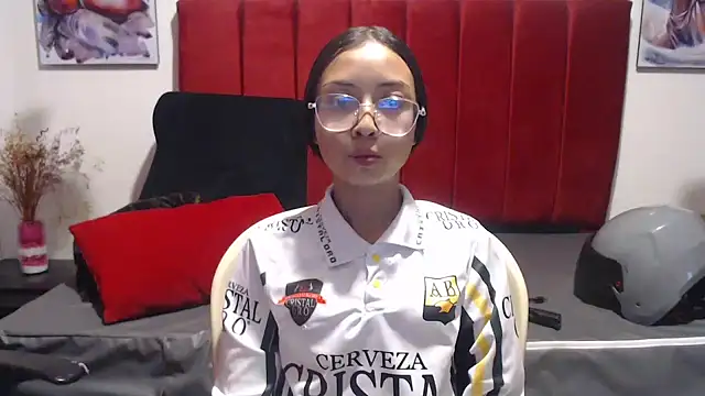 NathaliaSweet_11's Live XXX Chat