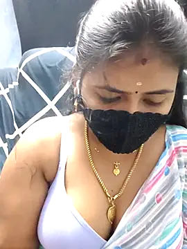 Tamil_Lotus' Live XXX Chat