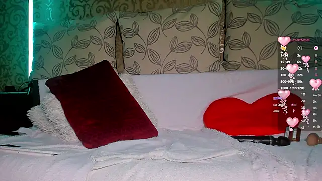 DanaGoddessのライブXXXチャット