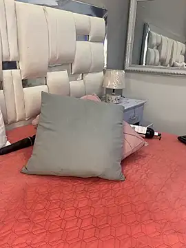 Chatroom XXX en direct de Eva_Johnss