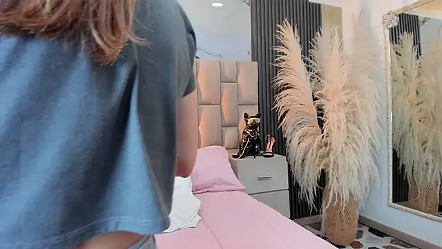 دردشة cloesummerr_ الجنسية المباشرة