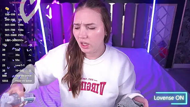 AmiraChase live XXX chat