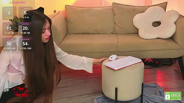 oliviaah_ 现场XXX聊天