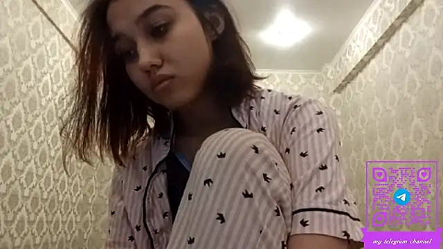 AnnettaBelsito Adlı Modelin Canlı XXX Sohbeti