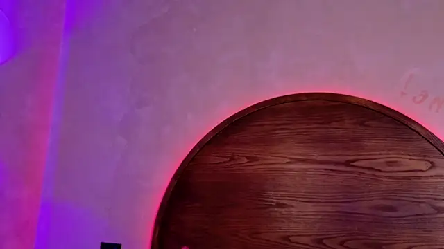 Kinsleybrown 现场XXX聊天