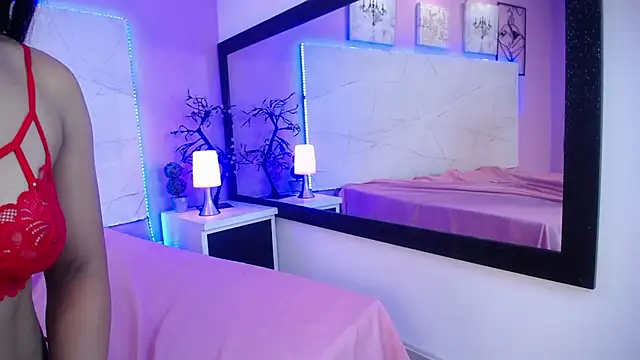 XXX chat uživo modela KiimPorter