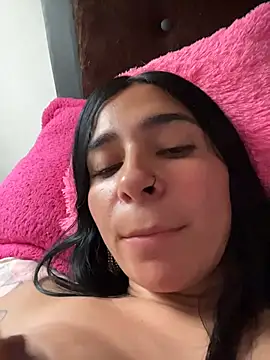 Meganmilk1 Adlı Modelin Web Kamerası Şovu