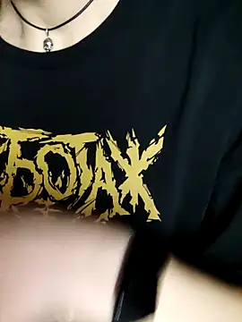 Aashikalaa live XXX chat