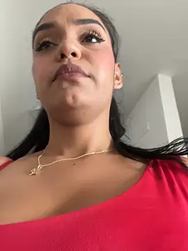 Sara-77 Live XXX-Chat