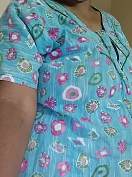 Show de sivashree na webcam