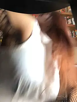 Czat XXX na żywo – 3littles