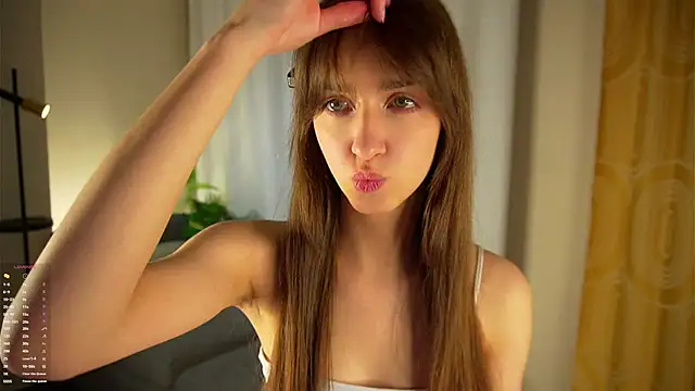 แชท XXX สดของ ClarineCasebolt