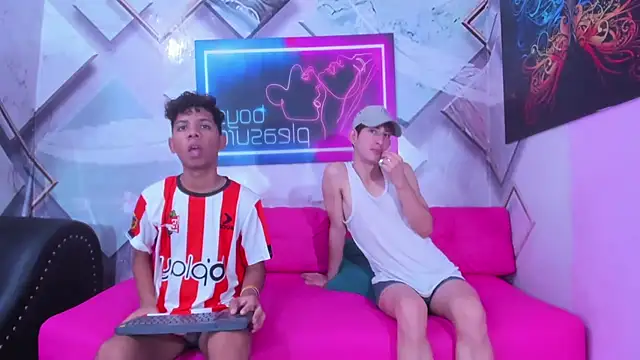 Czat XXX na żywo – Spicy_guys