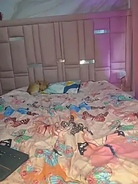 Sweetnahoxxx: онлайн-секс-чат