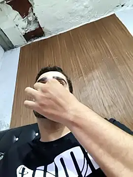 gusto14cmn Webbikameraesitys